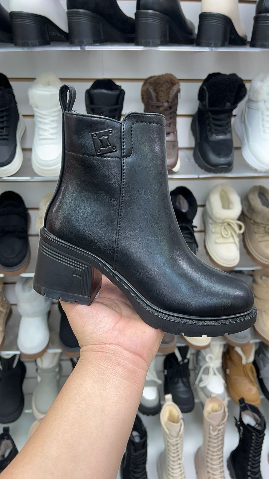 ,женские ботинки, женская,ботильоны женские,обуви