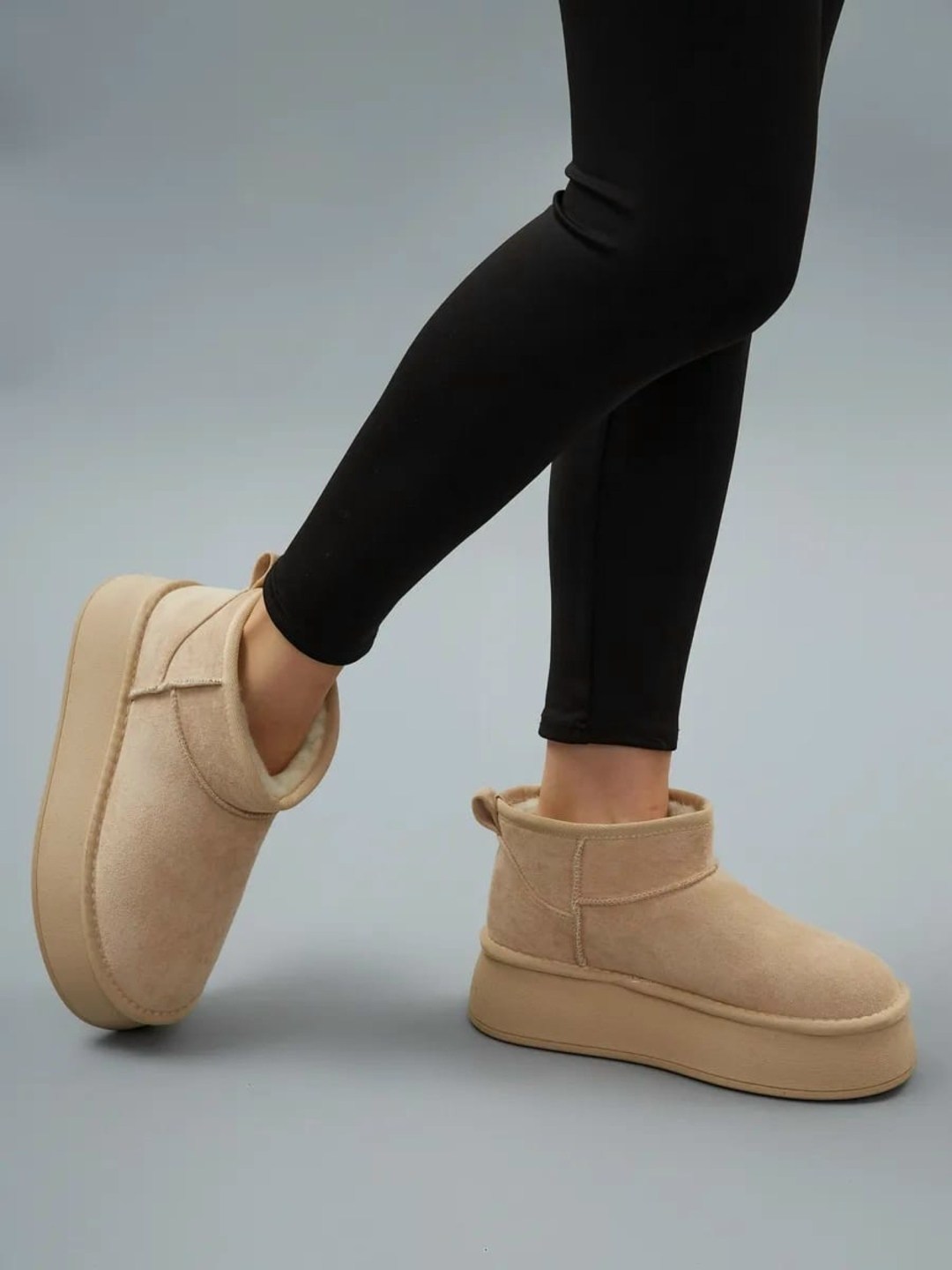 ,зимняя  женская,замшевые ботинки,женские угги,угги укороченные