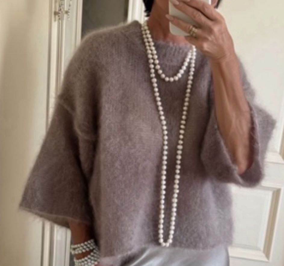 вязаные вещи,свитер паутинка из мохера,свитер из мохера,мохеровый свитер,джемпер из мохера