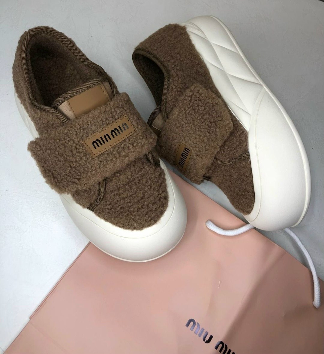 ,теплая , женская,кроссовки miu miu женские,кроссовки миу