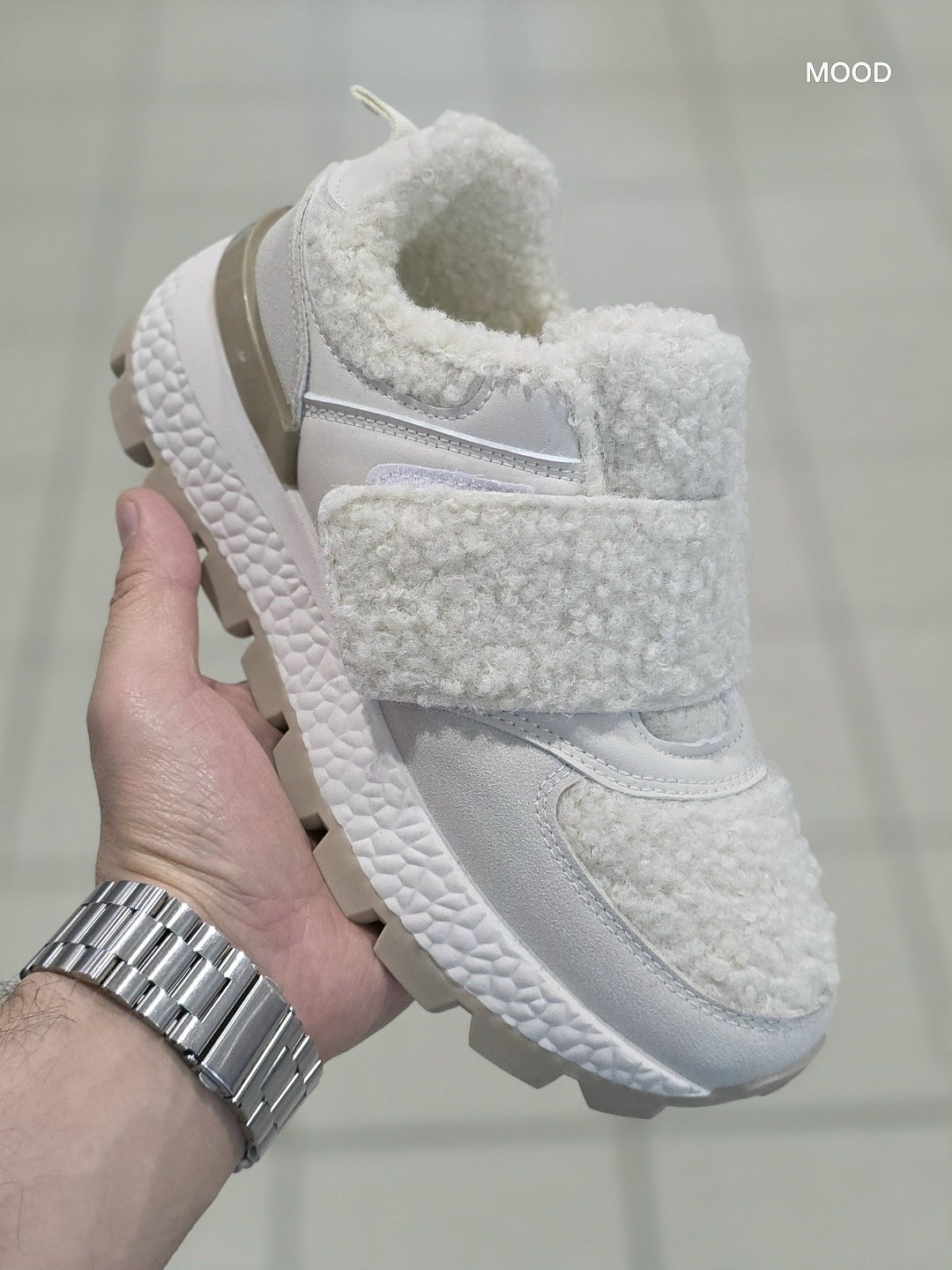 ,кроссовки женскиe,кроссовки женские зимние,зимняя ,спортивная