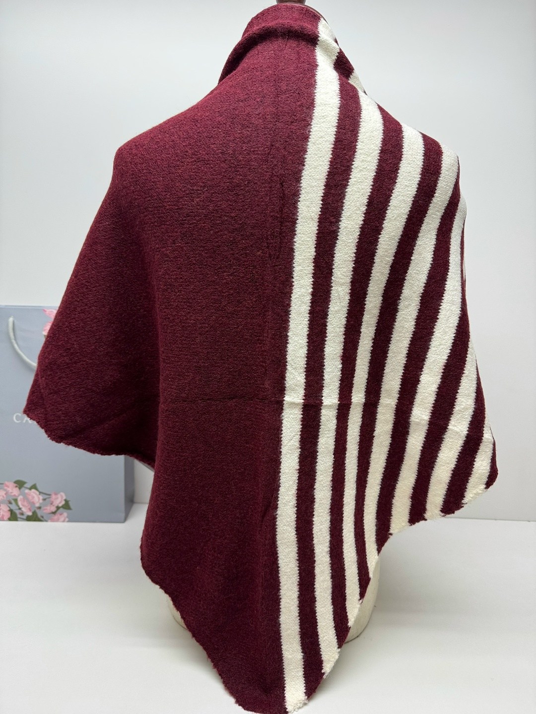 шарфы для женщин,шарф женские,вязаные шарфы,шарф пончо,накидка вязаная