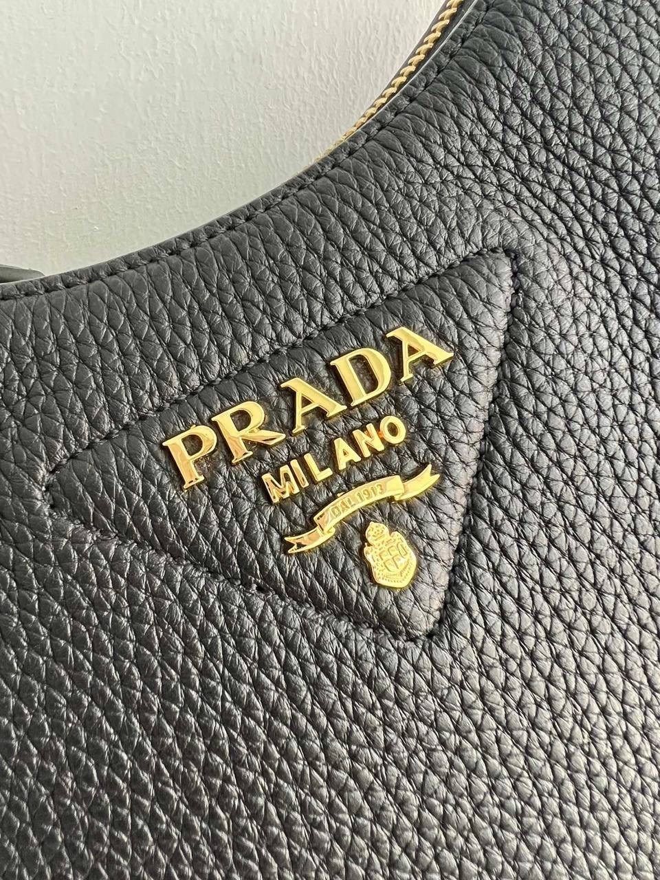сумка prada,сумка женская prada,prada сумка на плечо,сумка прада,сумка