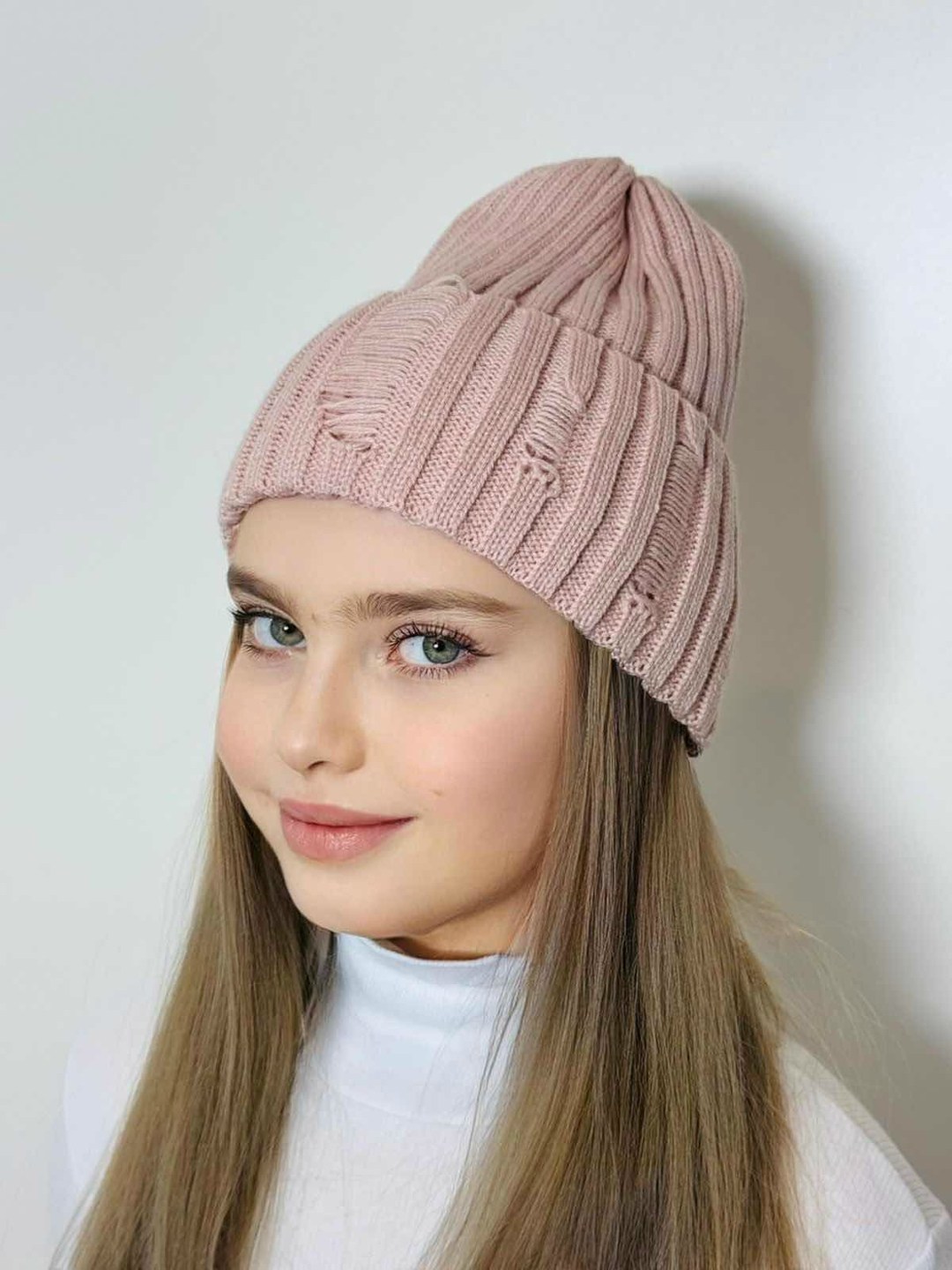 вязаная шапка женская,шапка женская,женские шапки  взрослые,шапки оптом,шапка для женщин