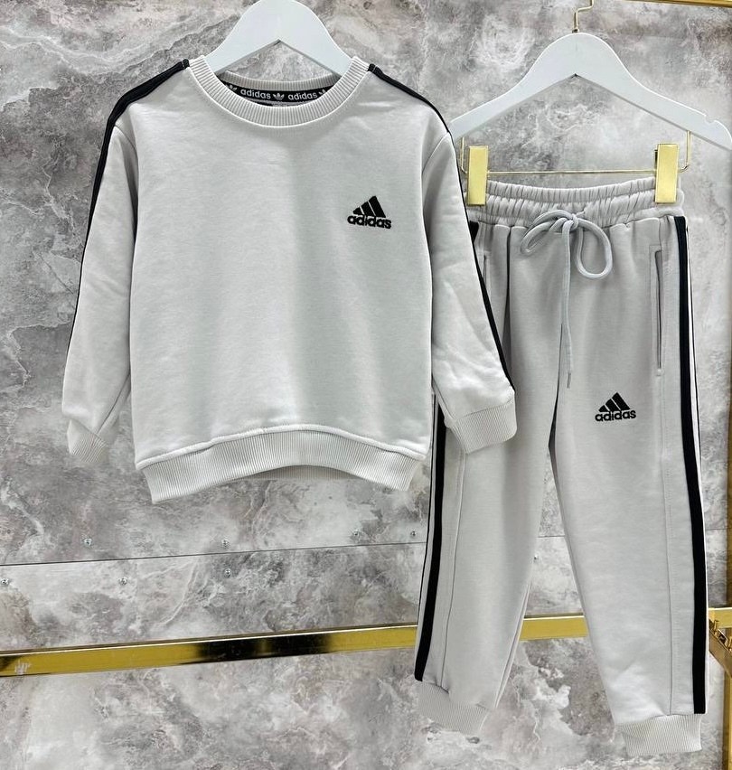 спортивный костюм adidas,детский спортивный костюм adidas,спортивные костюм,костюмы адидас,костюмы для мальчиков