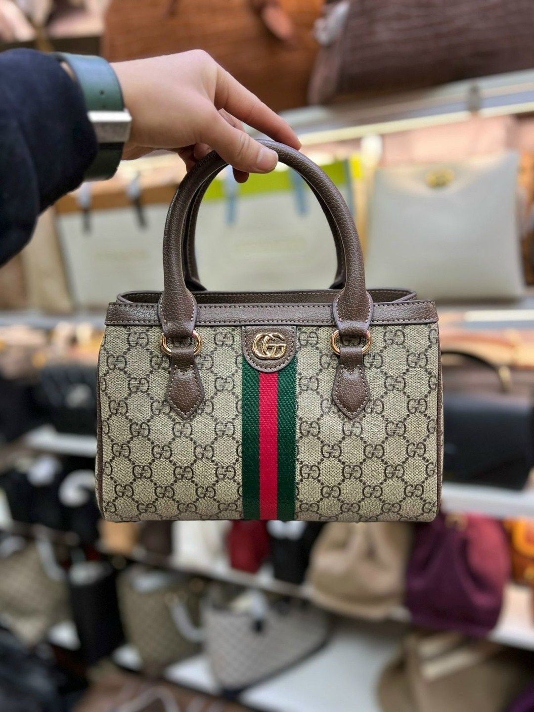 gucci сумка,маленькая сумочка гуччи,сумка гуччи женская,сумка гуччи оригинал,сумка гуччи