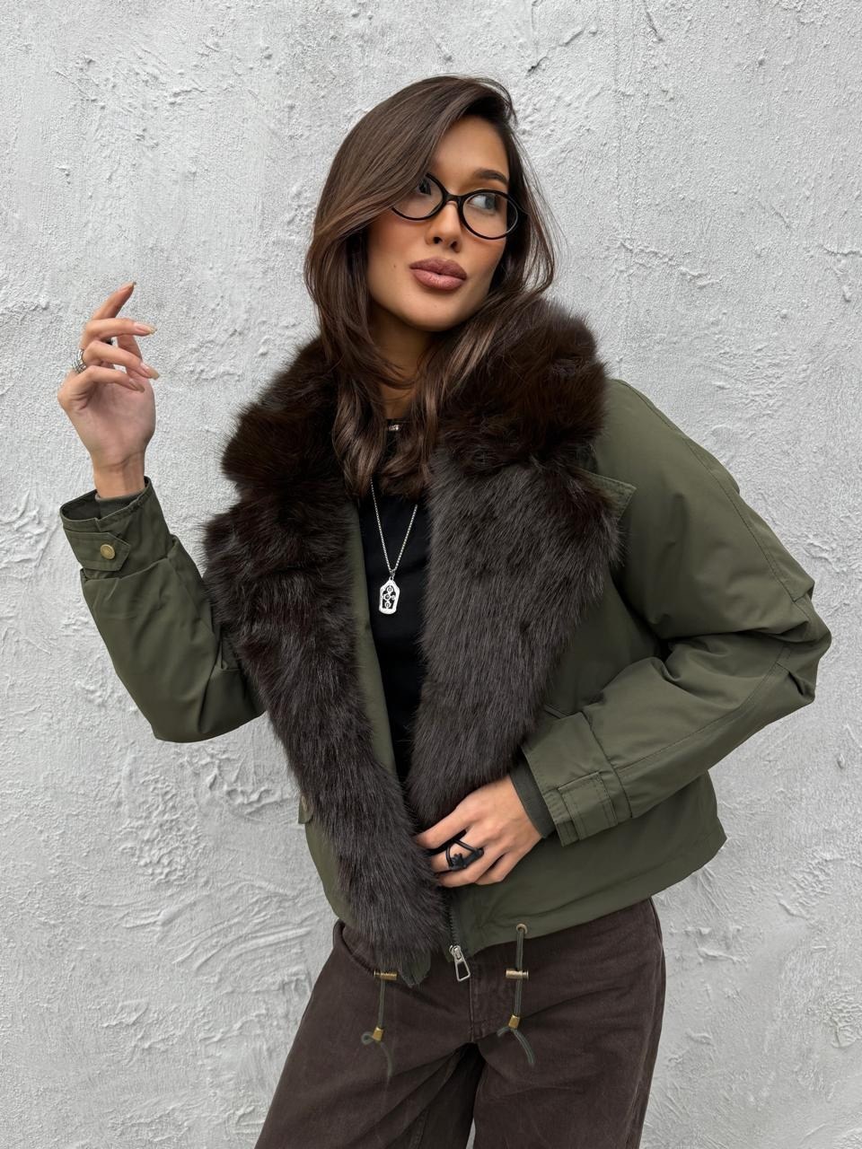 куртка короткая,куртка женская,куртка женская с мехом,куртка с мехом,пуховики с мехом