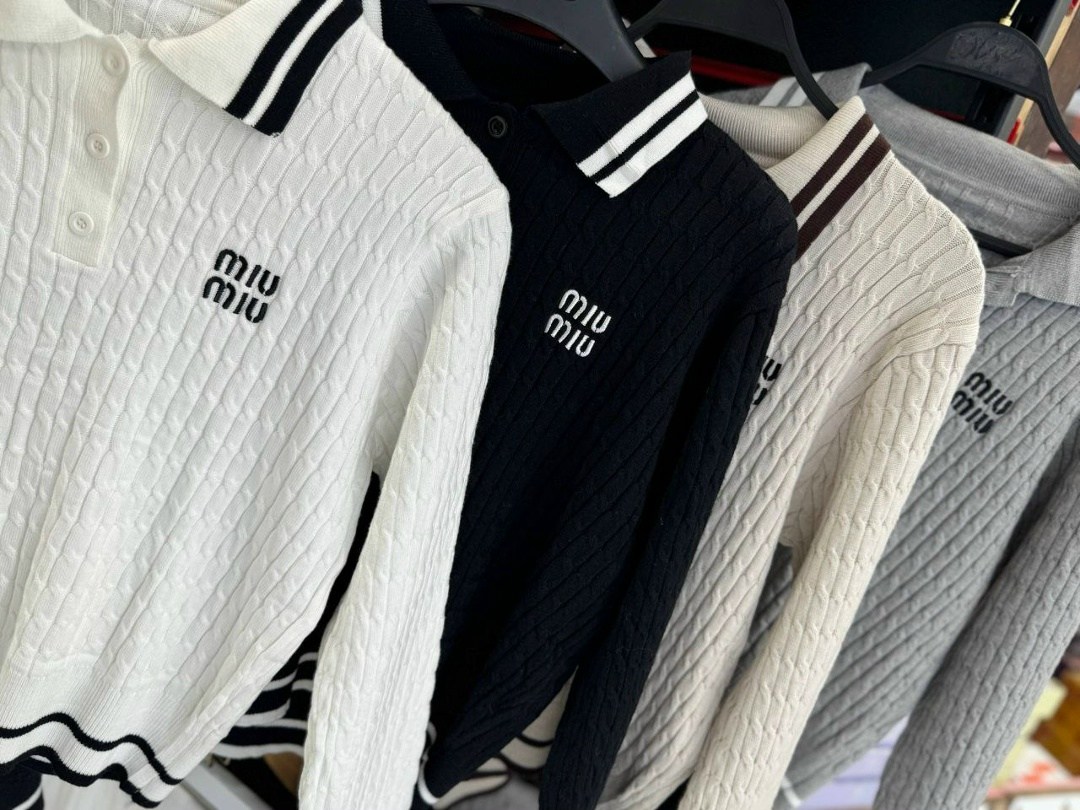 стильные костюмы,трикотажные костюмы,костюм с юбкой,вязаный костюм с юбкой,кофта с юбкой