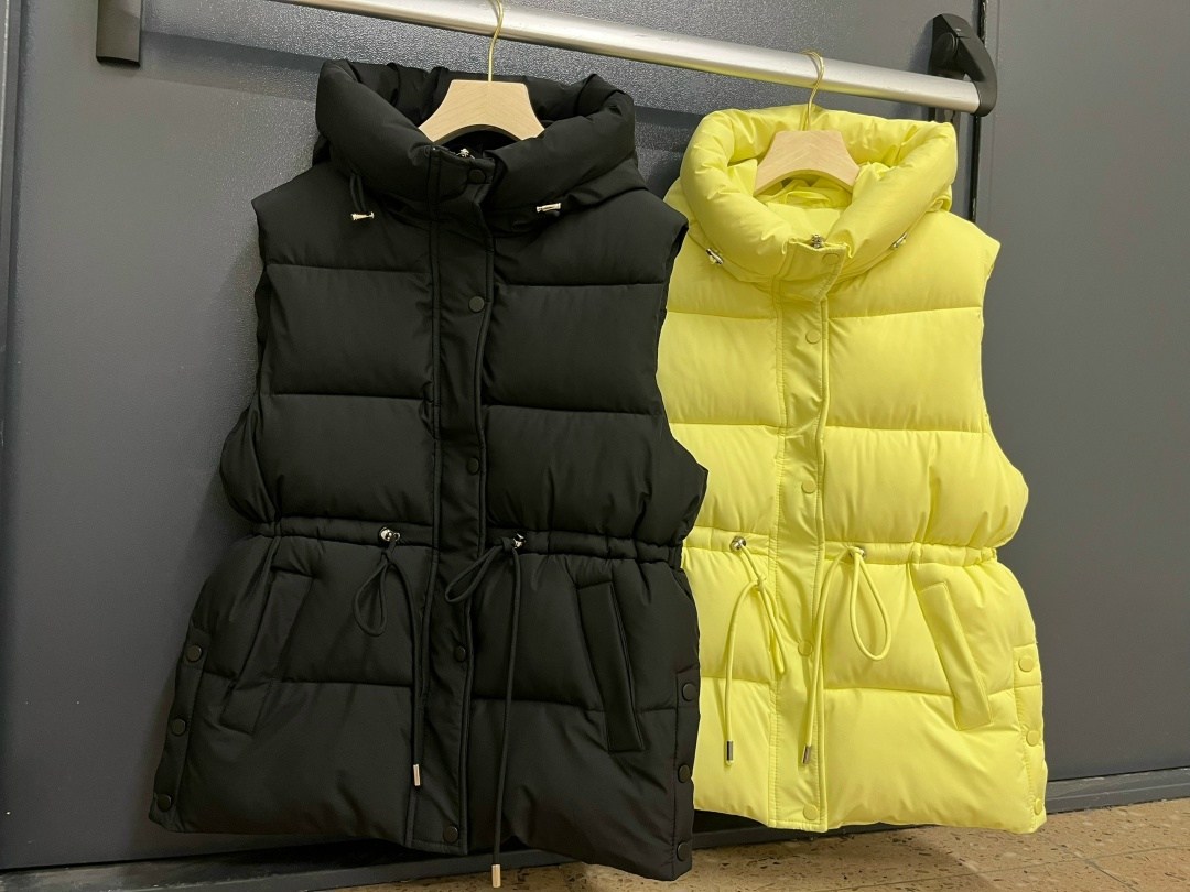 жилетка женская,теплый жилет,жилет женский,жилетка теплая,жилет с капюшоном женский