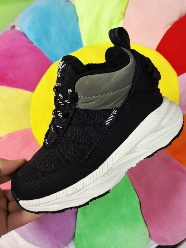 ,треккинговые ботинки стробс,зимние ботинки для мальчика,ботинки трекинговые strobbs,зимняя