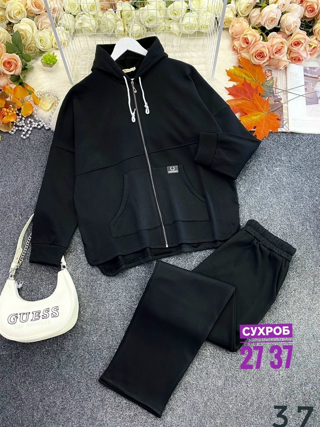 женские костюмы больших размеров,спортивные костюмы,спортивный костюм женский велюровый большой размер,спортивные костюмы женские больших размеров,женский спортивный костюм