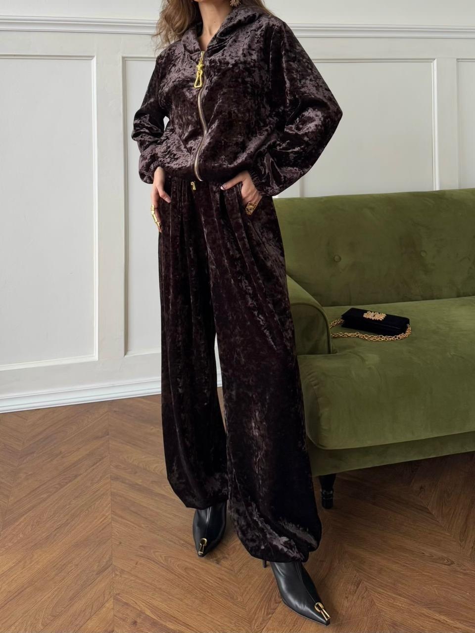велюровый костюм,велюровый спортивная костюм,велюровые костюмы женские,стильные костюмы,бархатный костюм