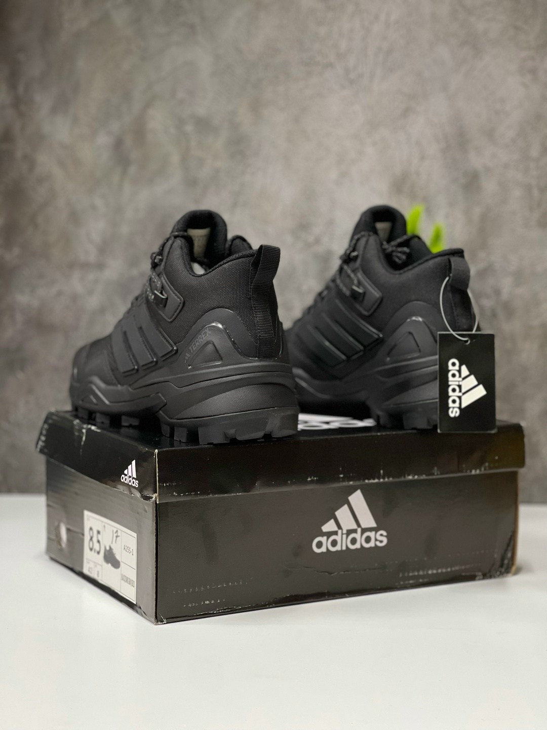 кроссовки adidas terrex,кроссовки adidas gore tex мужские модель 2025 год,кроссовки мужские adidas,кроссовки мужские adidas terrex,ботинки adidas terrex