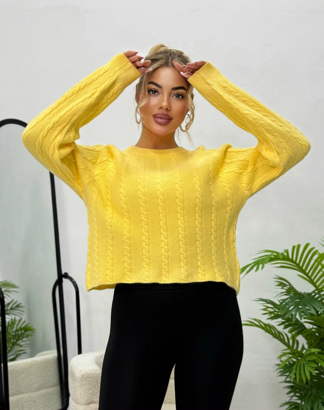 вязаные свитера женские,вязаные свитера,свитера женские,вязаные джемпера,модные свитера