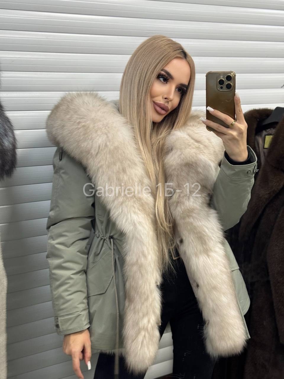 парка с натуральным мехом,парка женская с натуральным мехом,парка с мехом,пуховики с мехом,зимние куртки