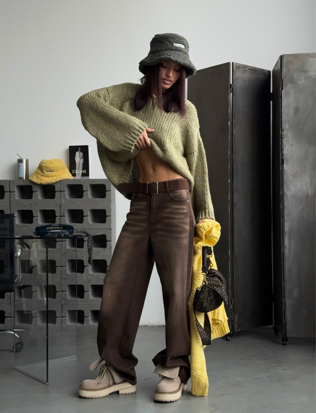 одежда кэжуал,джинсы стиль,джинсы кэжуал,джинсы модные,одежда в стиле