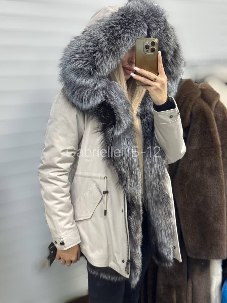 парка с натуральным мехом,парка с натуральным мехом женская,парка с мехом,парка с натуральным мехом чернобурки,парка с мехом женская