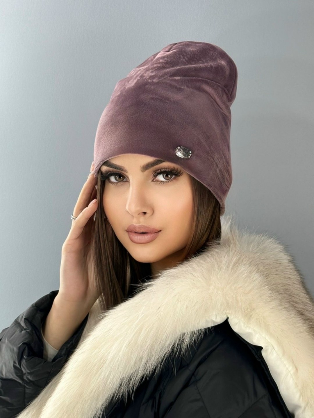 шапка для женщин,шапка женская велюровая,велюровая шапка,женская шапка,шапка теплая бини велюровая