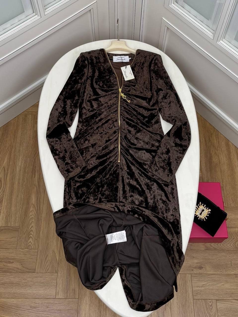 бархатное платье,платье из бархата,черное бархатное платье,вечернее платье из бархата,платье велюр