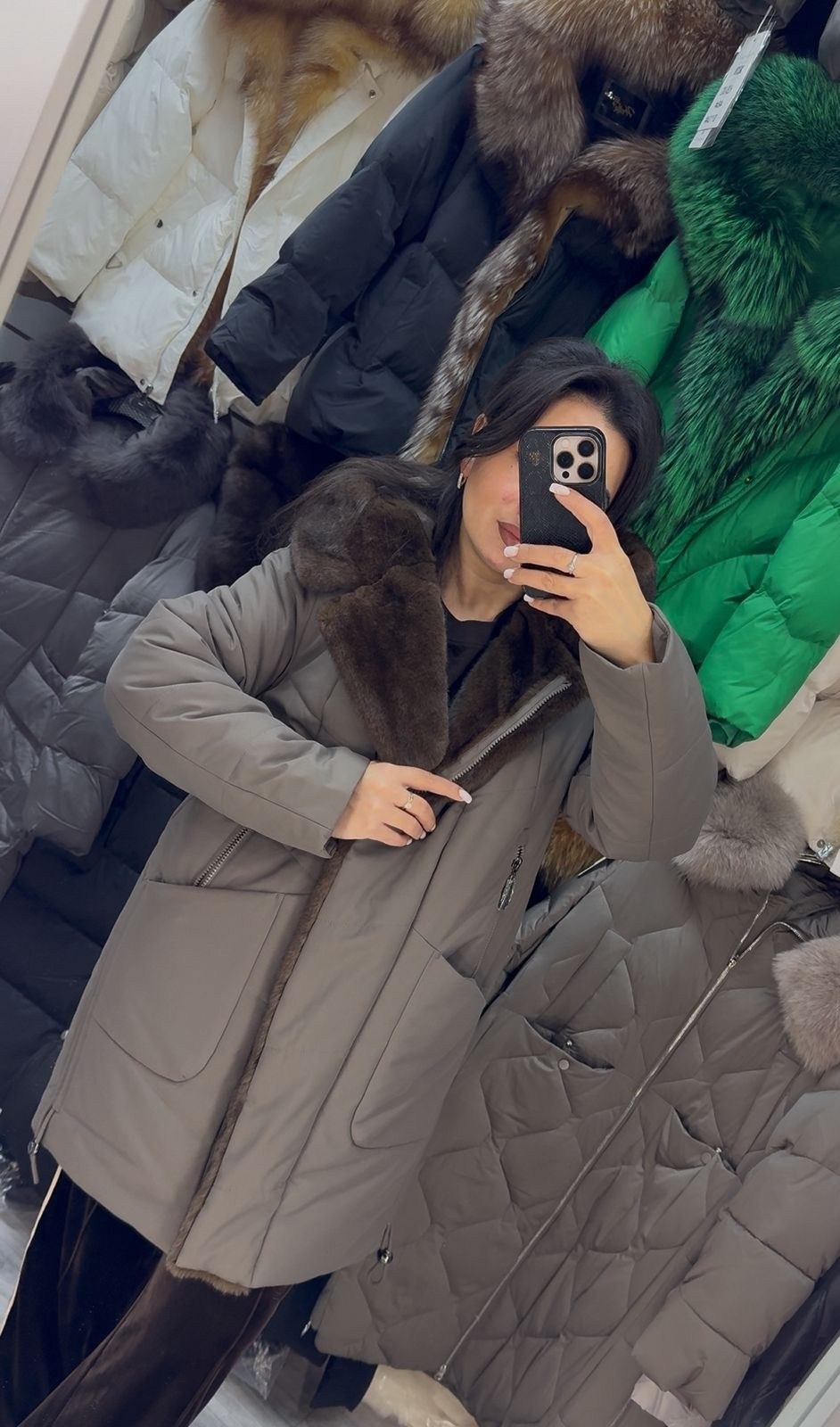 женская зимняя куртка,зимние куртки,удлиненная куртка,куртка зимняя женская удлиненная,пуховики с мехом