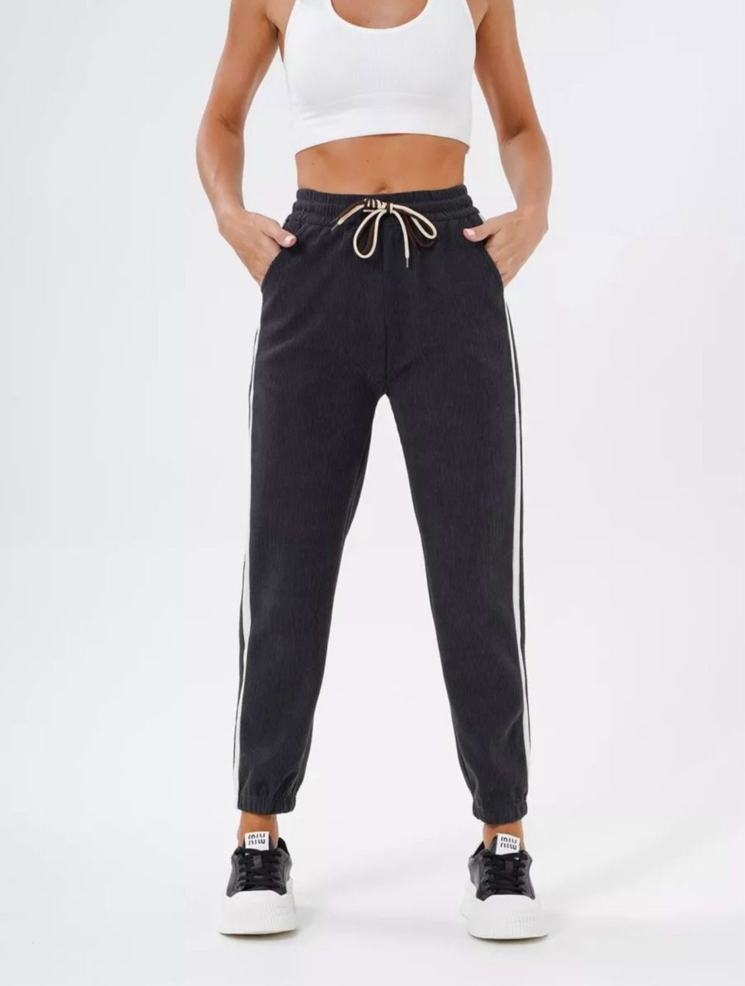 спортивные брюки,брюки джоггеры,штаны джоггеры,брюки спортивные женская,брюки женские джоггеры свободные широкие