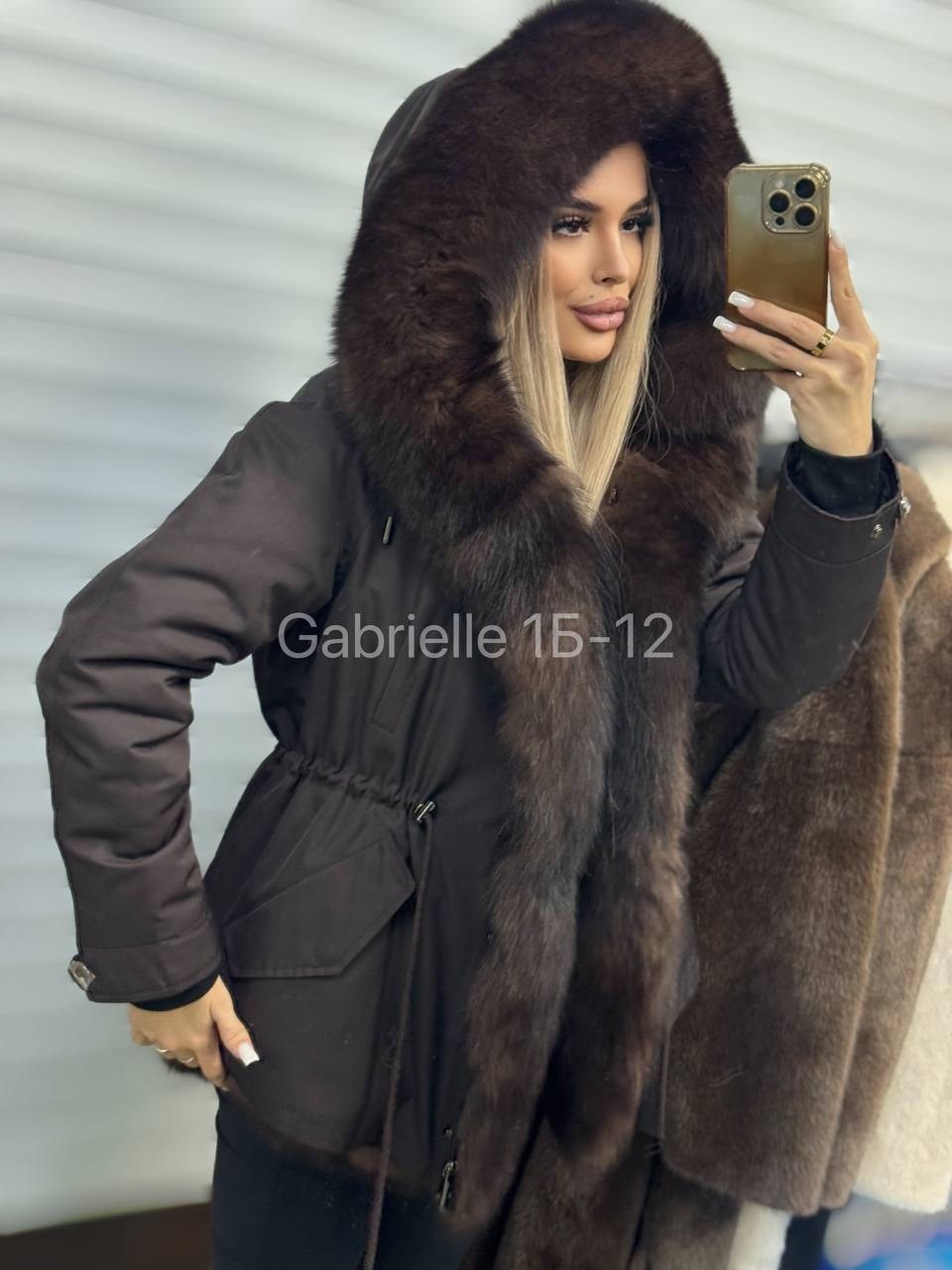 парка с мехом,парка с натуральным мехом,парка женская с натуральным мехом,женская парка с мехом,парка с мехом зимняя
