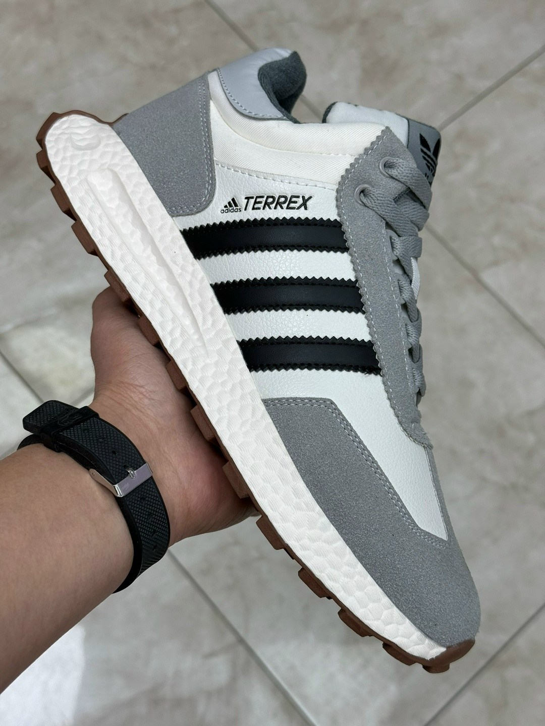 зимние кроссовки adidas,кроссовки adidas,зимние мужские кроссовки adidas,кроссовки мужские adidas,