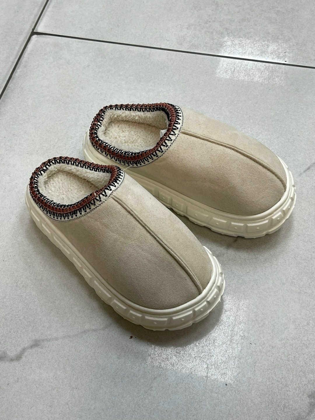 ,тапочки модные,теплые тапочки,зимние женские тапочки feslishoet,женские тапочки