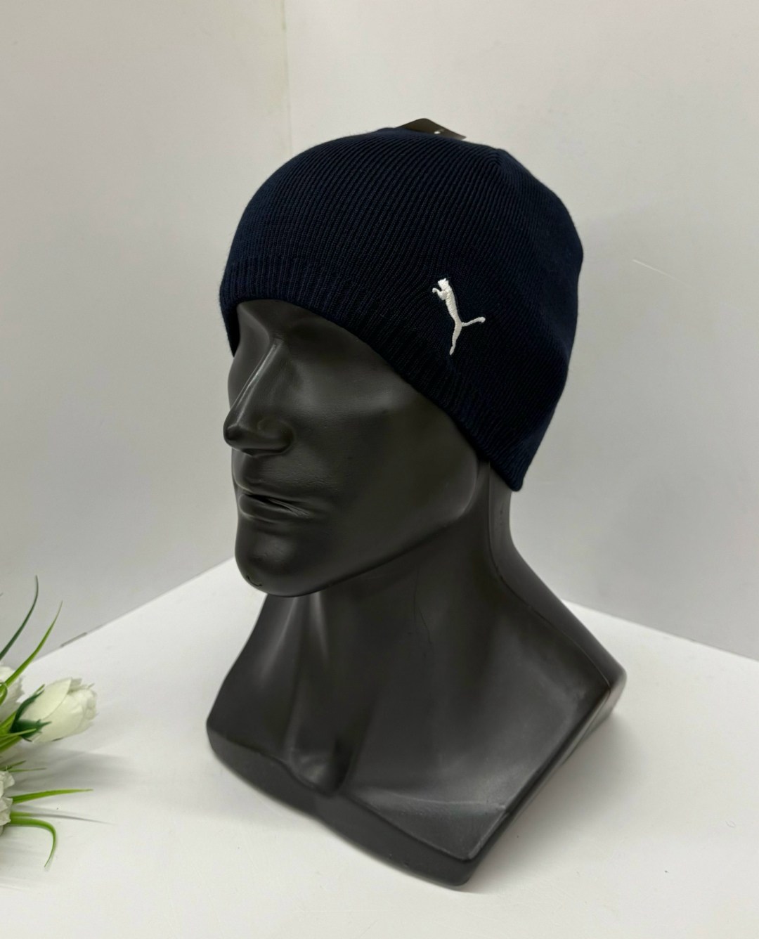 шапка труссарди мужская,шапка для мужчин,шапка мужская,шапка теплая мужская,шапка пума красная мужская