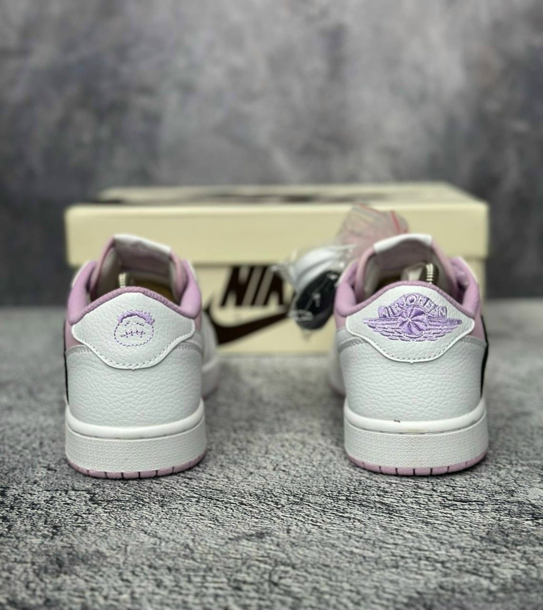 nike air jordan 1 low,nike air jordan 1 low se,кроссовки travis scott x air jordan 4 retro,кроссовки,air jordan 1 low