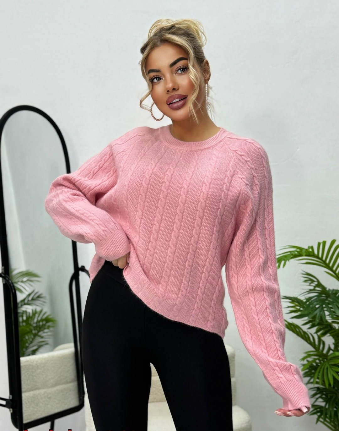 вязаные свитера женские,вязаные свитера,свитера женские,вязаные джемпера,модные свитера