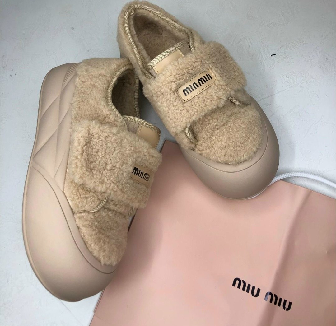 ,теплая , женская,кроссовки miu miu женские,кроссовки миу
