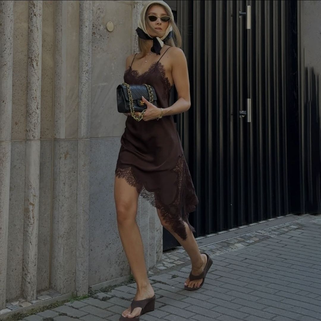 платье в бельевом стиле,платье на бретелях,атласные платья,пеньюар с кружевом,платье на бретельках