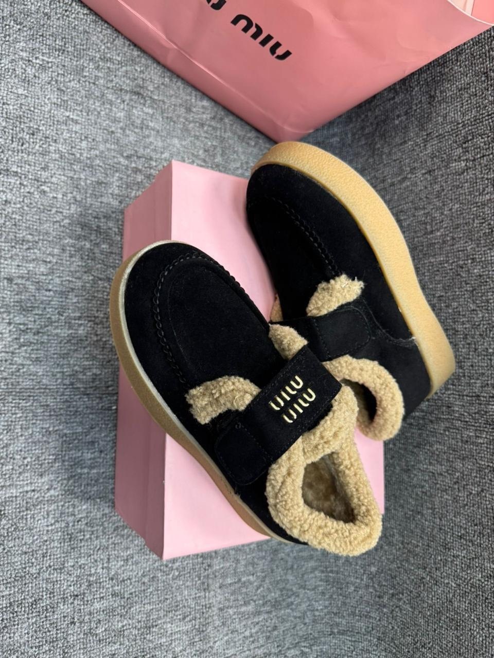 , женская,зимняя ,теплая ,брендовая