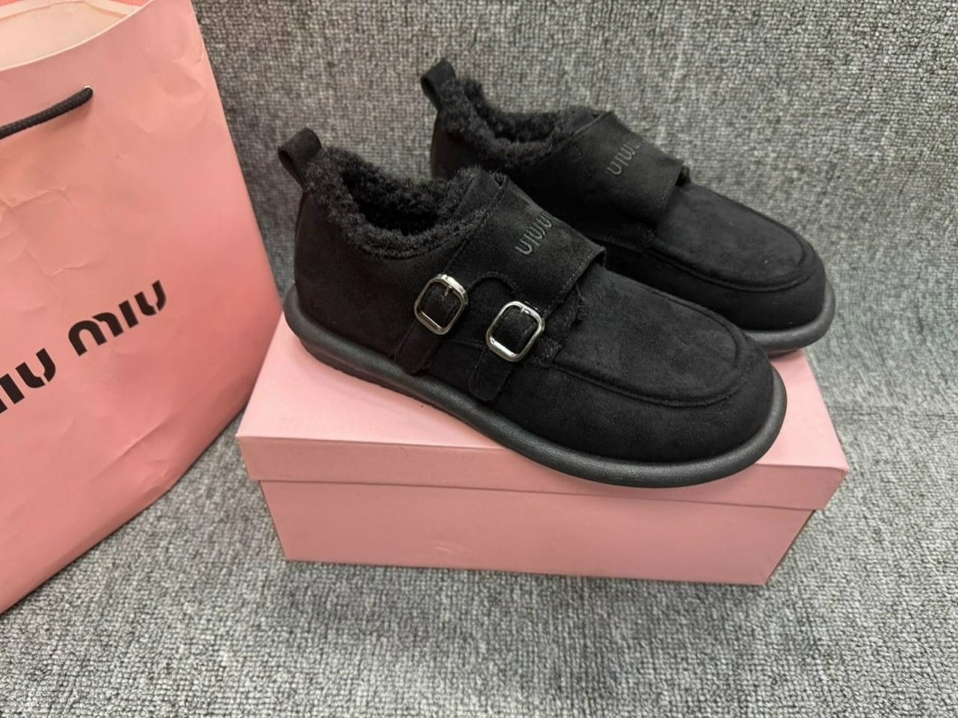 ,угги женские, женская,стильные ботинки,замшевые ботинки