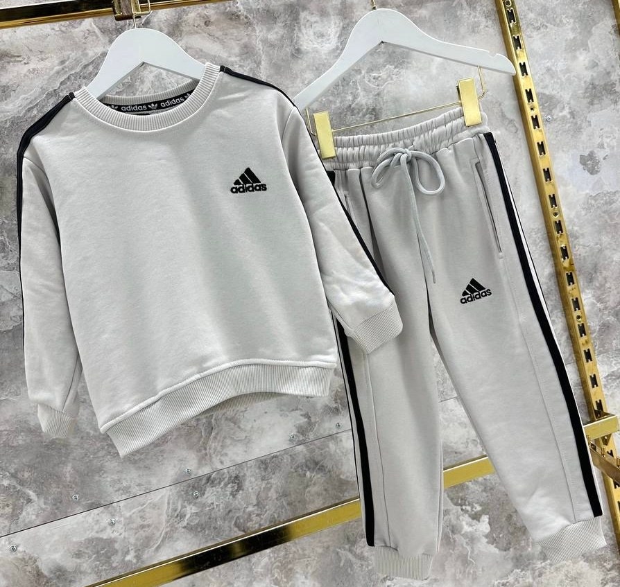 спортивный костюм adidas,детский спортивный костюм adidas,спортивные костюм,костюмы адидас,костюмы для мальчиков