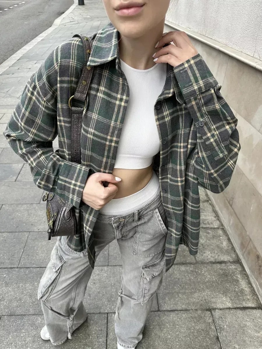 женская рубашка в клетку,женская рубашка в клетку оверсайз,рубашка клетчатая,оверсайз рубашка в клетку,клетчатая рубашка женская