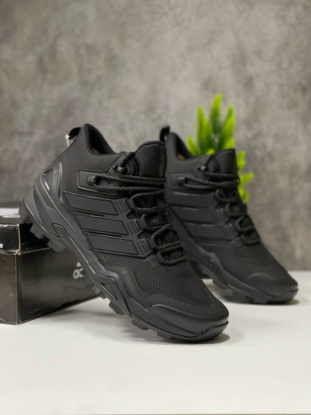 кроссовки adidas terrex,кроссовки adidas gore tex мужские модель 2025 год,кроссовки мужские adidas,кроссовки мужские adidas terrex,ботинки adidas terrex