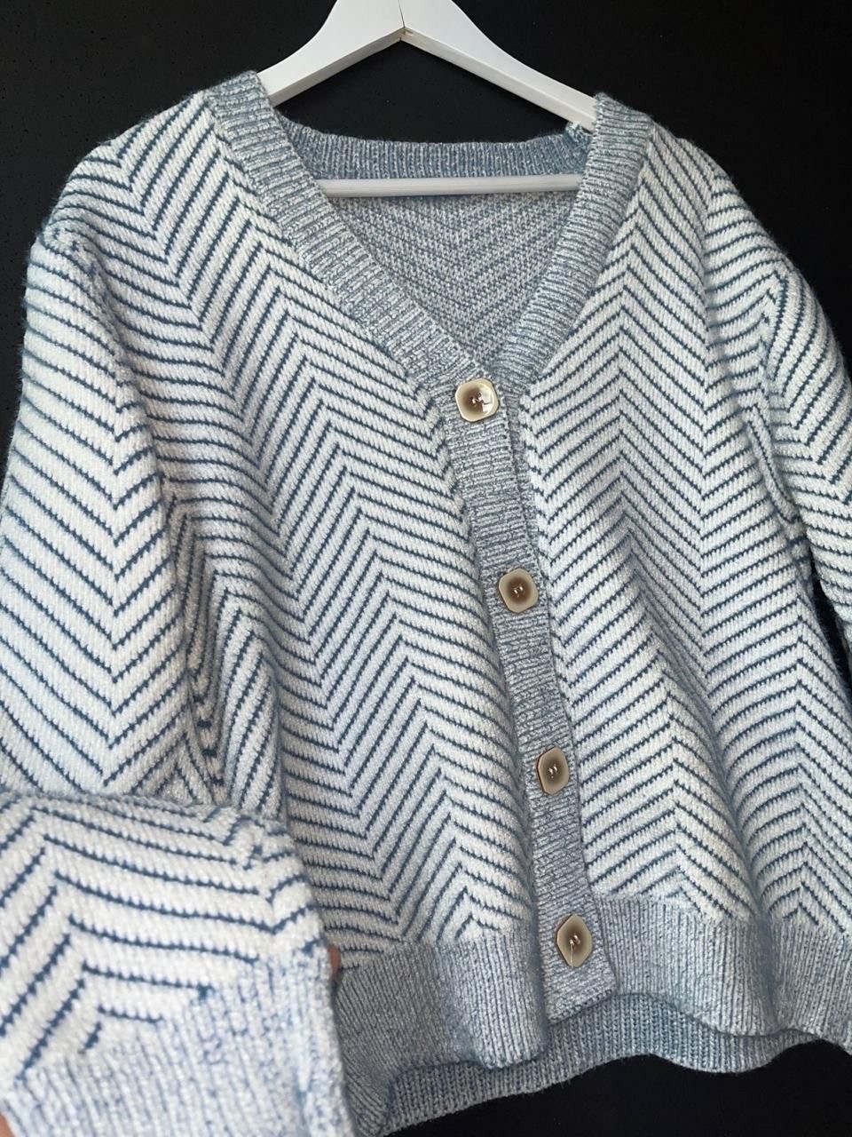 кардиган вязаное,кардиган на пуговицах,кардиган женский,кардиган,вязаный женский кардиган
