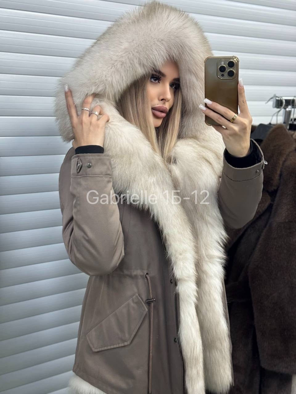 парка с натуральным мехом,парка с мехом,парка женская с натуральным мехом,женская парка с мехом,парка зимняя с мехом