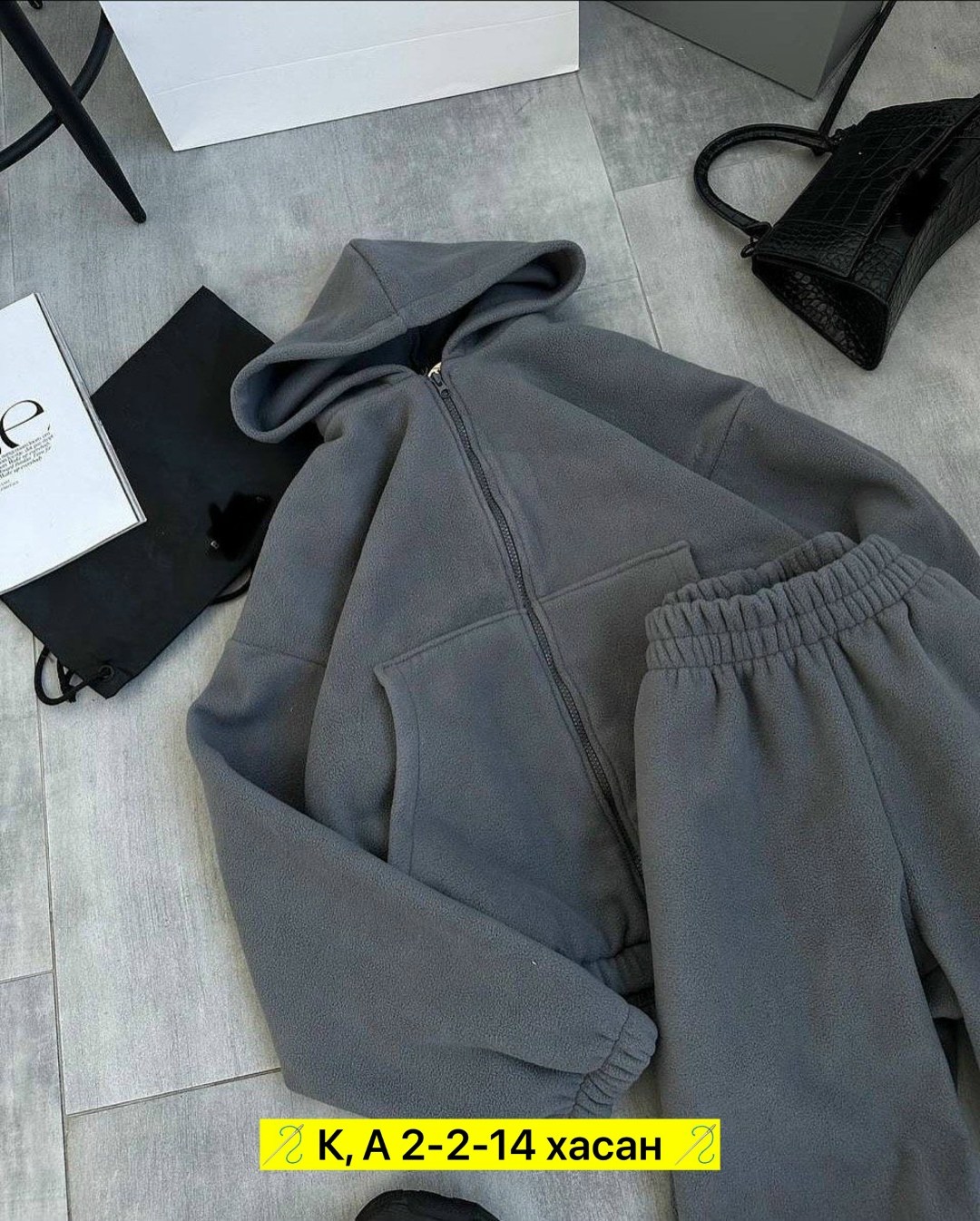 костюм спортивный на флисе,костюм на флисе,теплый костюм на флисе,мужской спортивный костюм на флисе,спортивные костюм