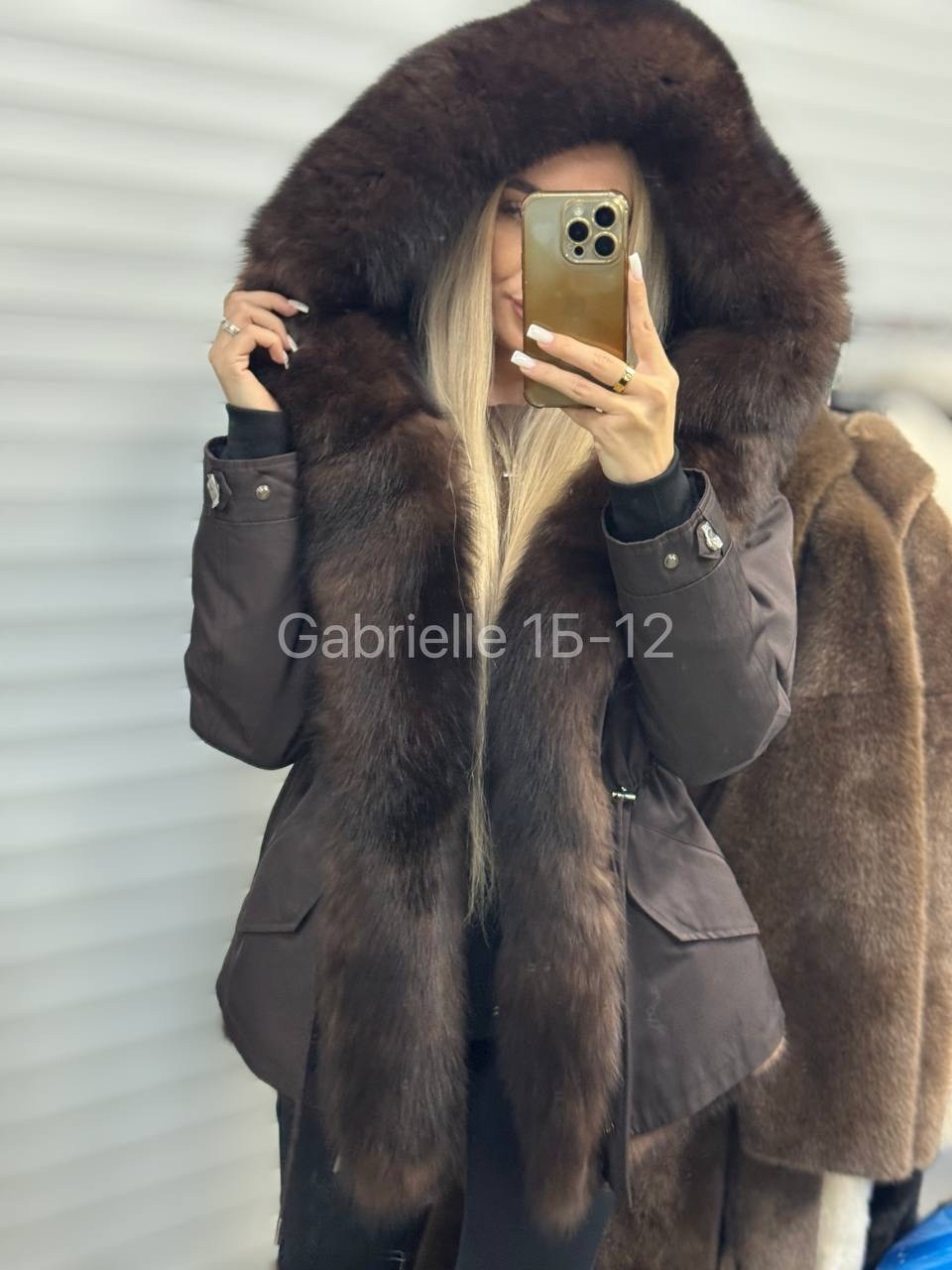 парка с мехом,парка с натуральным мехом,парка женская с натуральным мехом,женская парка с мехом,парка с мехом зимняя