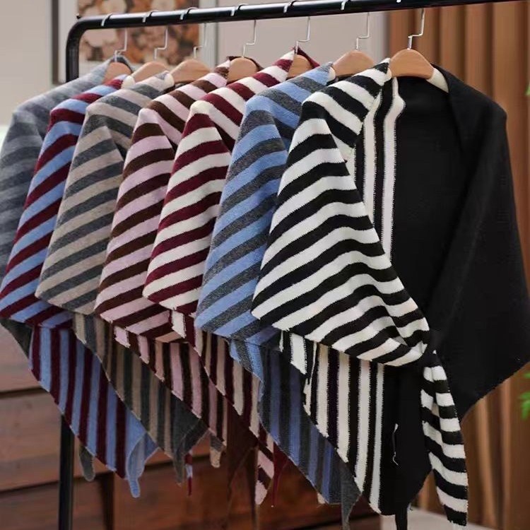 накидка вязаная,вязаные шарфы,пончо вязаное,накидка пончо,пончо женское