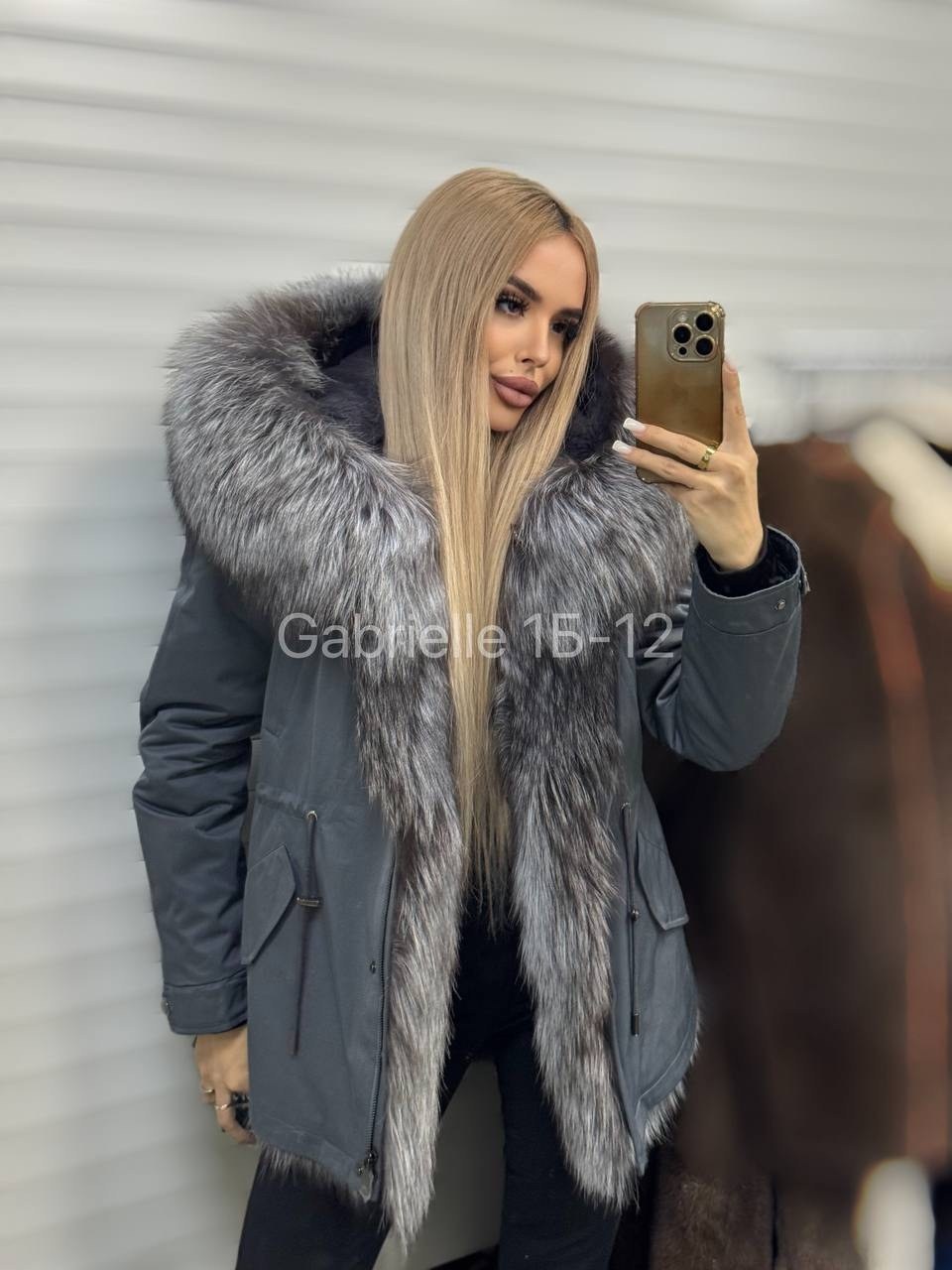 парка с натуральным мехом,мех чернобурка,парка с натуральным мехом женская,парка с мехом,парки с чернобуркой женские