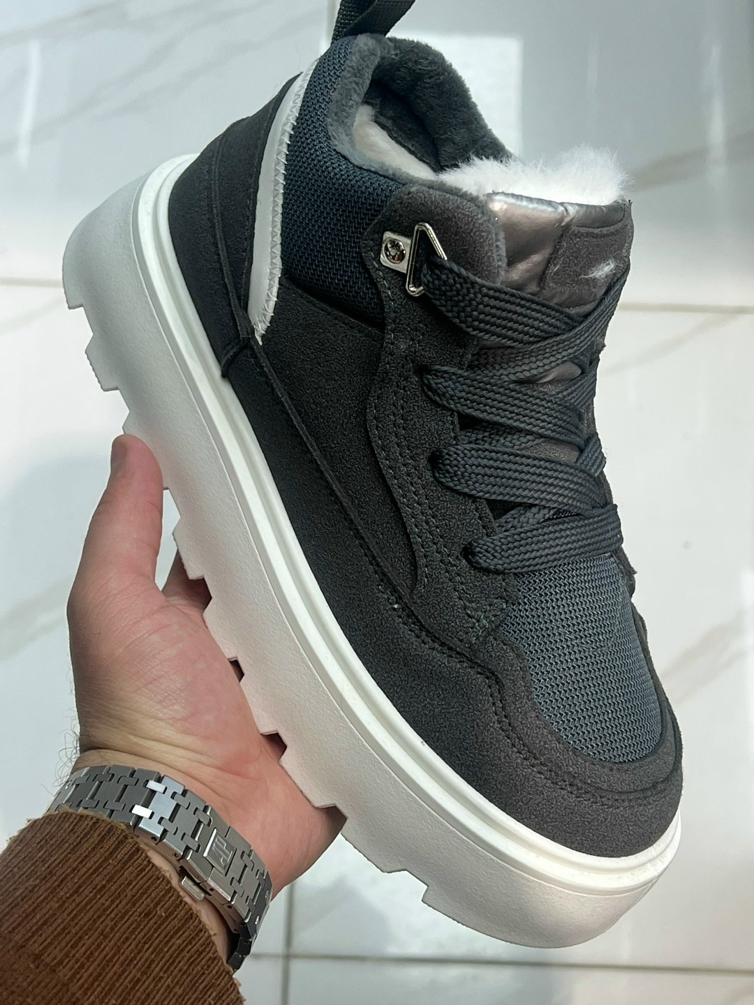 ,женские кроссовки,зимние женские кроссовки,зимние кроссовки,кроссовки утепленные женские