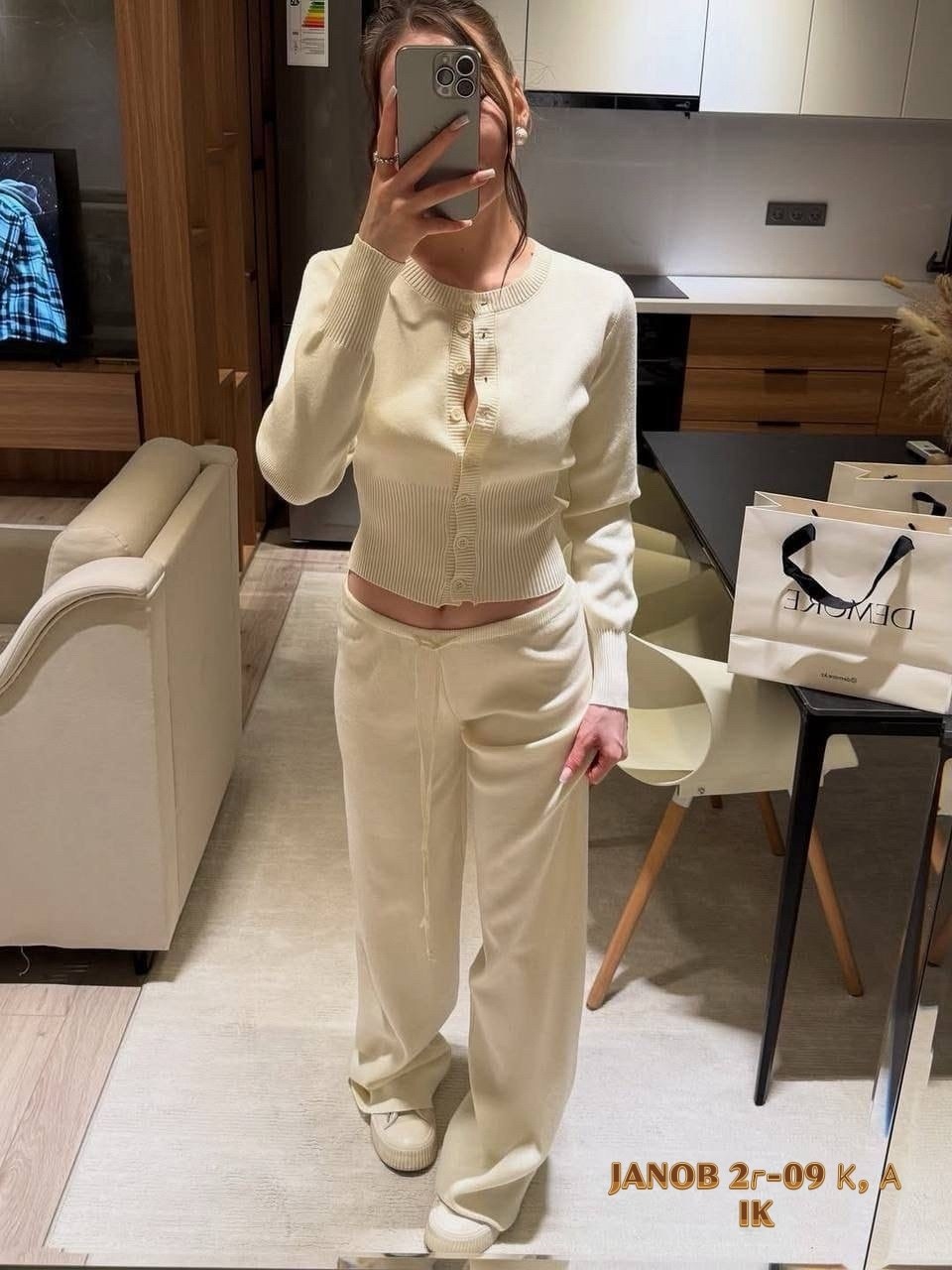 костюмы брючные,трикотажные костюмы,стильные костюмы,брючный костюм женский,трикотажный женский костюм