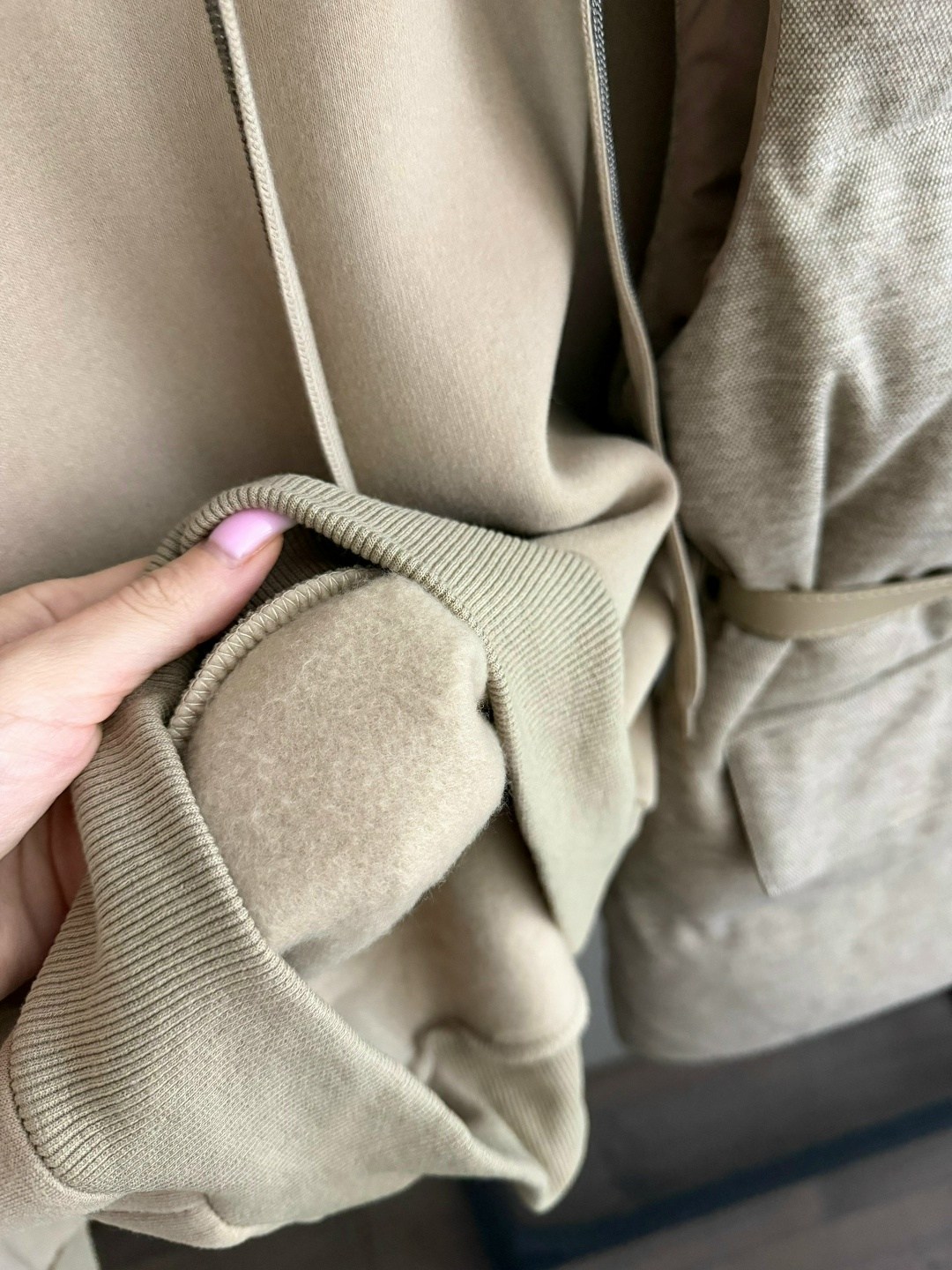 костюм тройка женский,бежевый костюм,костюм на флисе,стильные костюмы,женский костюм на флисе