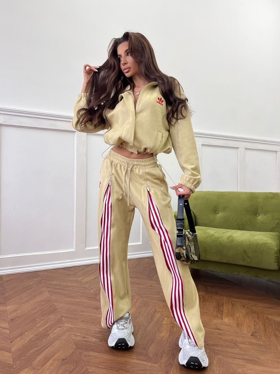 костюмы спортивные женский,спортивные костюм,костюм на флисе,велюровый костюм,cпортивный костюм женский на флисе