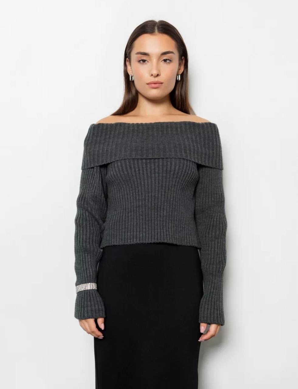 свитеры вязаные,женский свитер,свитер вязаный укороченный,свитер с открытыми плечами,джемпер с открытыми плечами