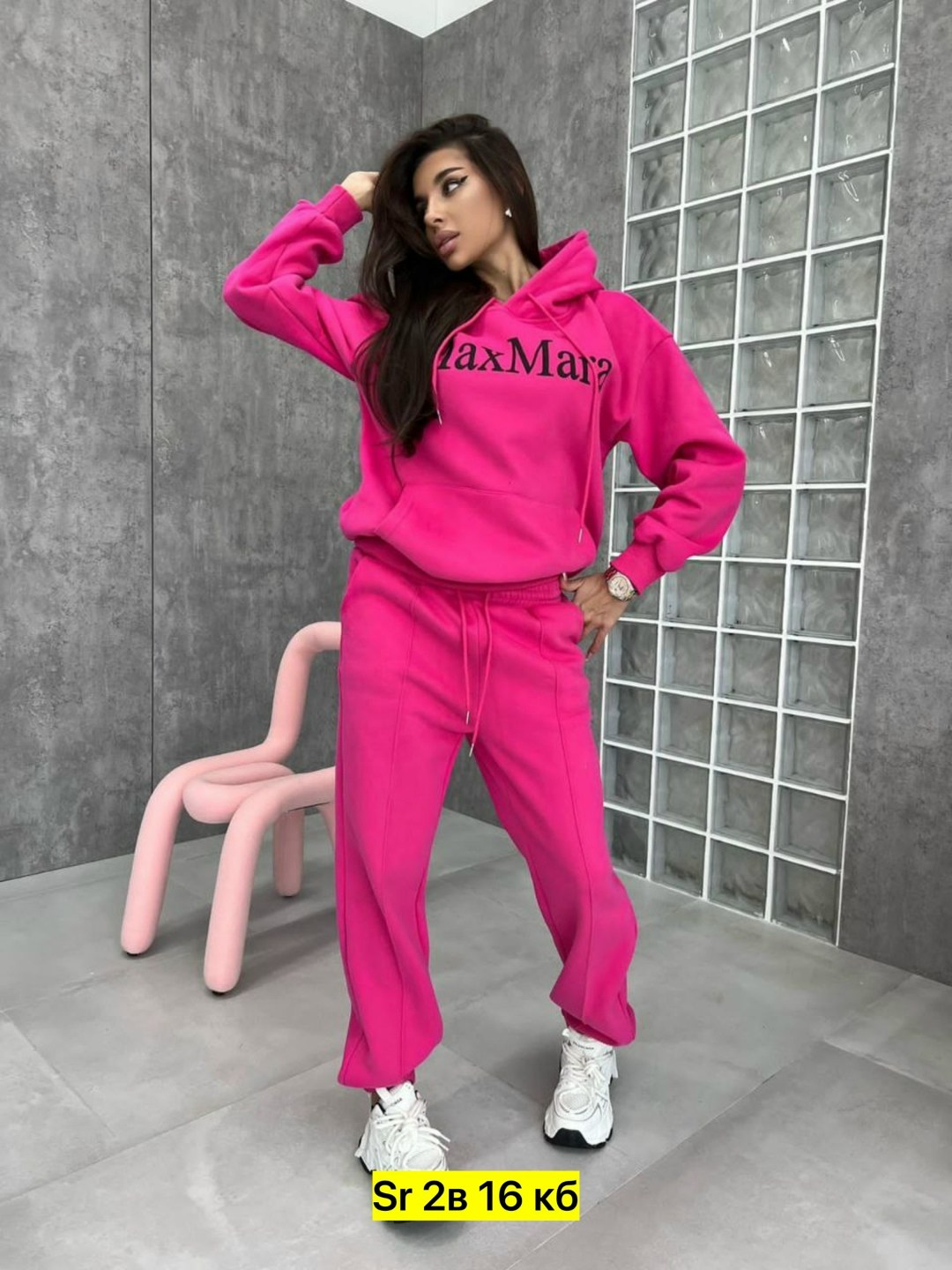 костюмы спортивные женский,спортивные костюм,костюм на флисе,трикотажные костюмы,женские костюмы